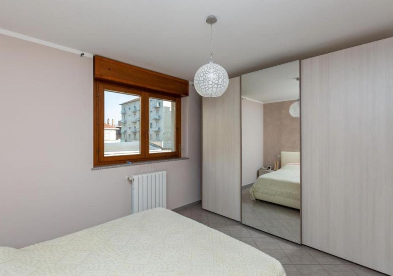 Comfy Cozy Apartment Close To Metro Turin Ngoại thất bức ảnh