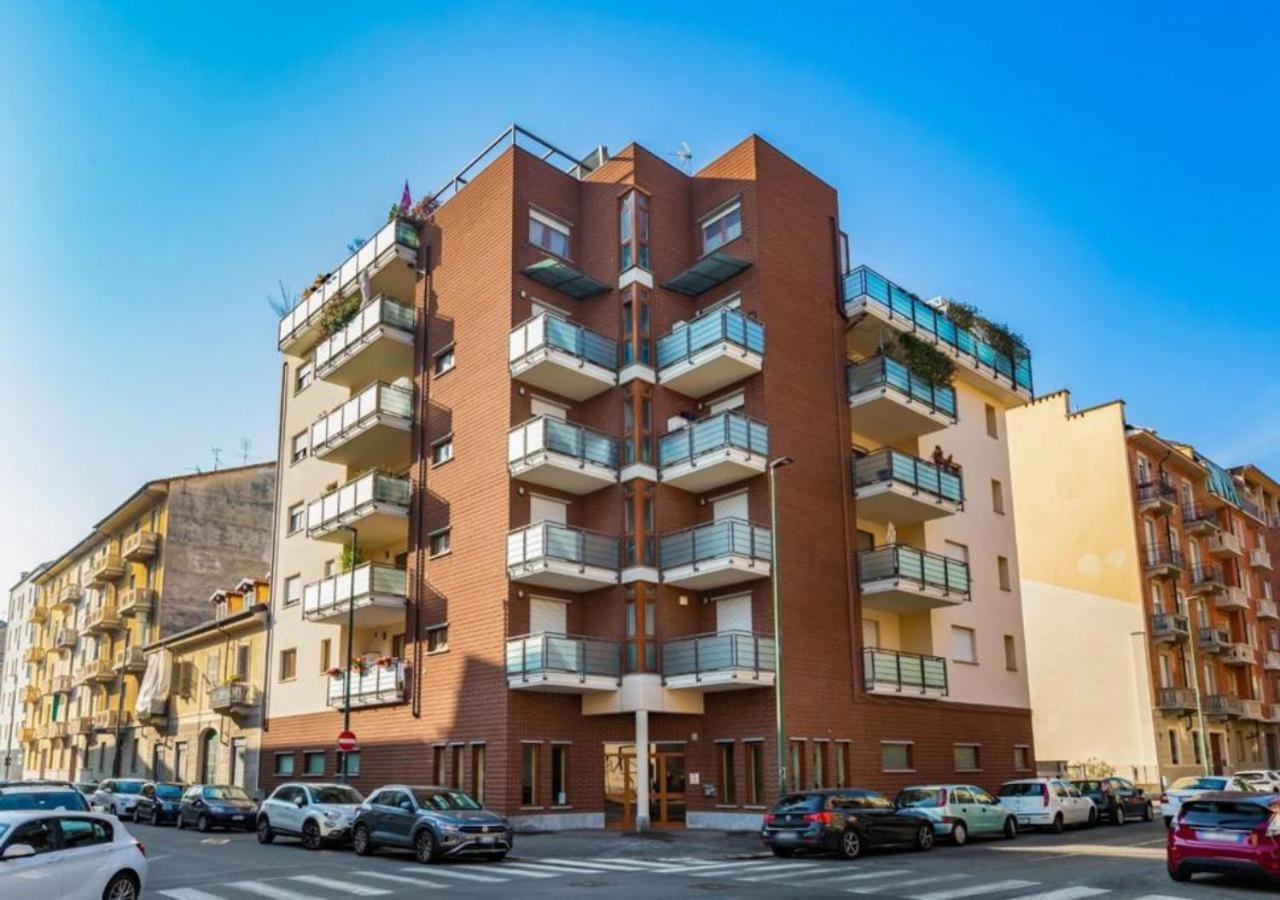 Comfy Cozy Apartment Close To Metro Turin Ngoại thất bức ảnh