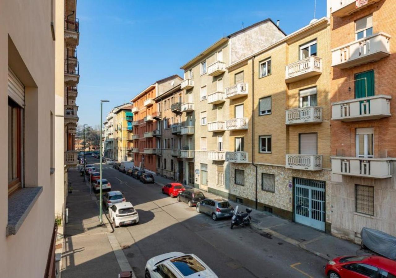 Comfy Cozy Apartment Close To Metro Turin Ngoại thất bức ảnh